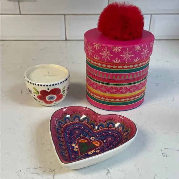 Natural Life Heart Shaped Trinket Dish, Candle & Box - Picture 1 of 17